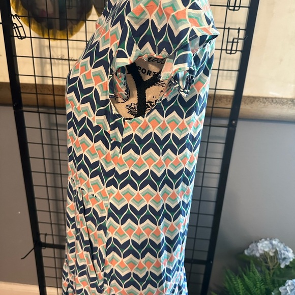 Blue and White Chevron Midi Dress - Picture 10 of 11